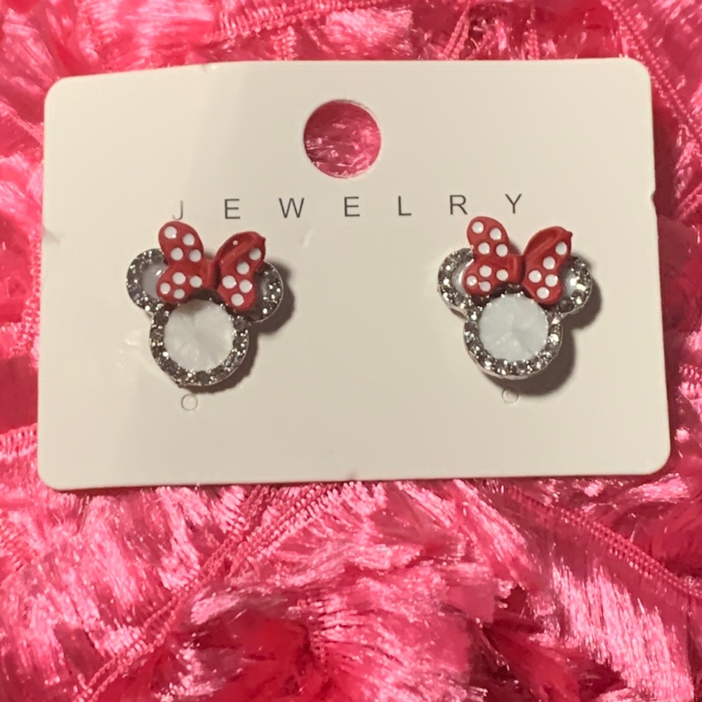Disney Minnie Mouse Earrings with Red Bow, NEW